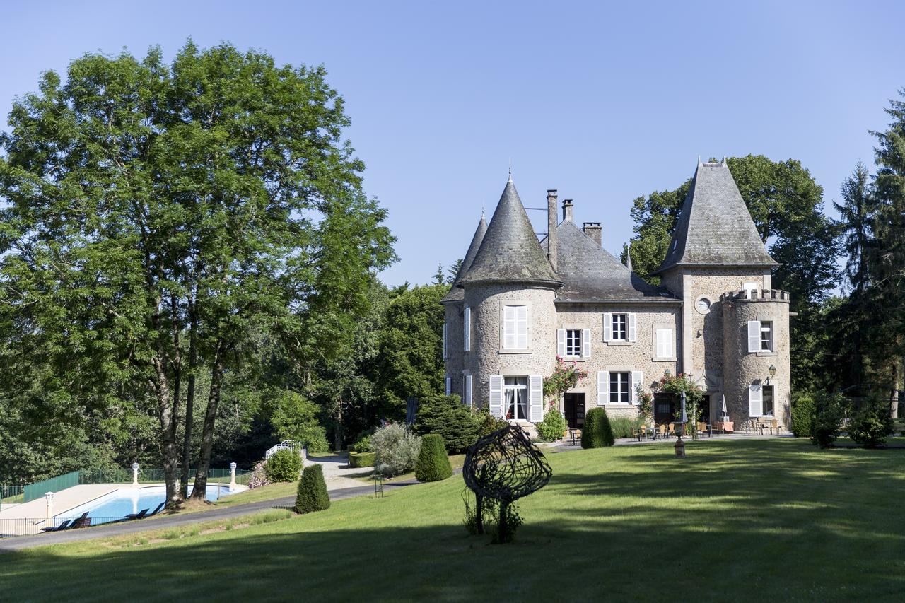 Chateau Le Mialaret Neuvic  Exterior photo